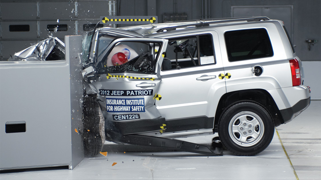 2010 Jeep patriot crash test rating #3