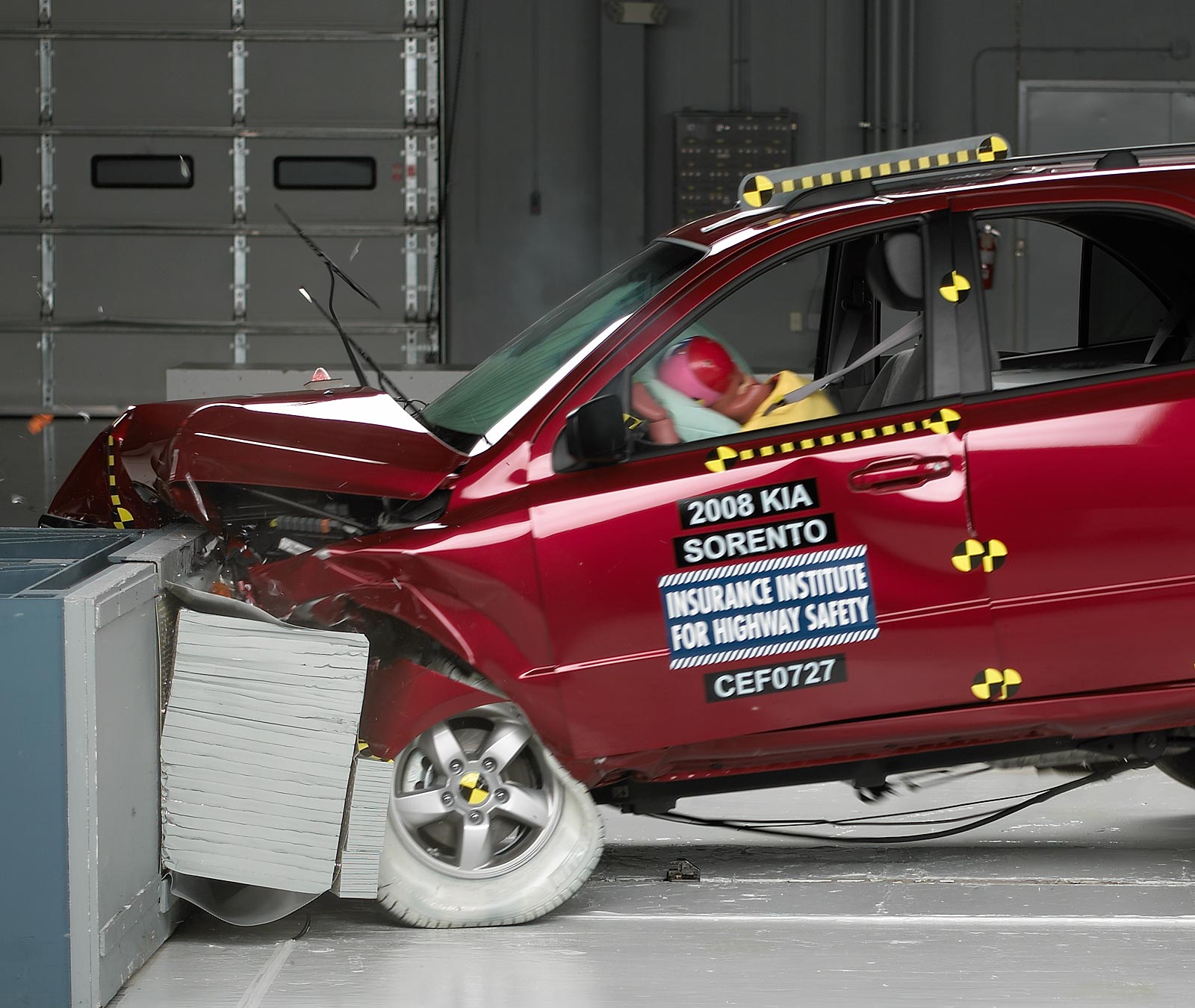 Краш тест. Краш тест Киа Соренто. Kia Sorento 2008 краш тест. Crash Test Kia Sorento XM. Kia спектра 2008 краш тест.