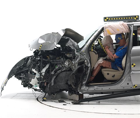 Crash test results: Jaguar XF, Jeep Grand Cherokee, Renault