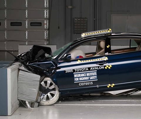 toyota avalon police car