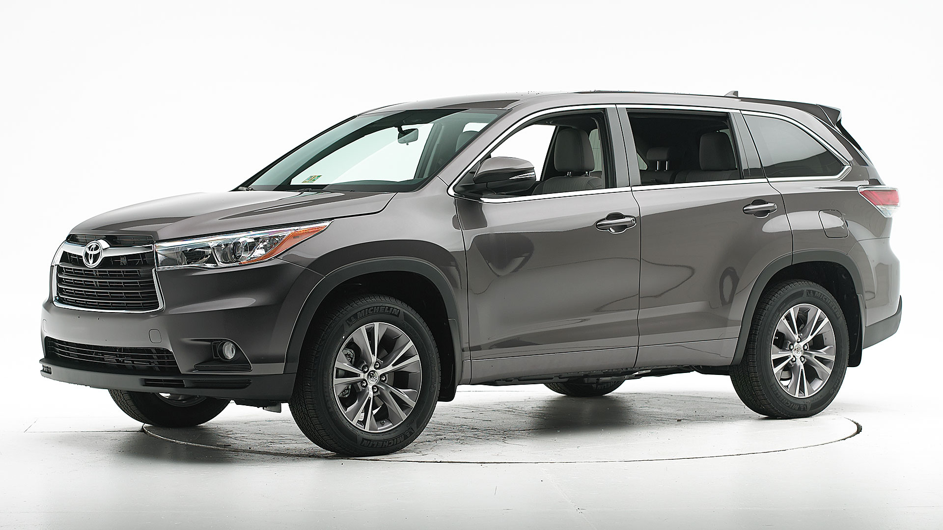 15 Toyota Highlander