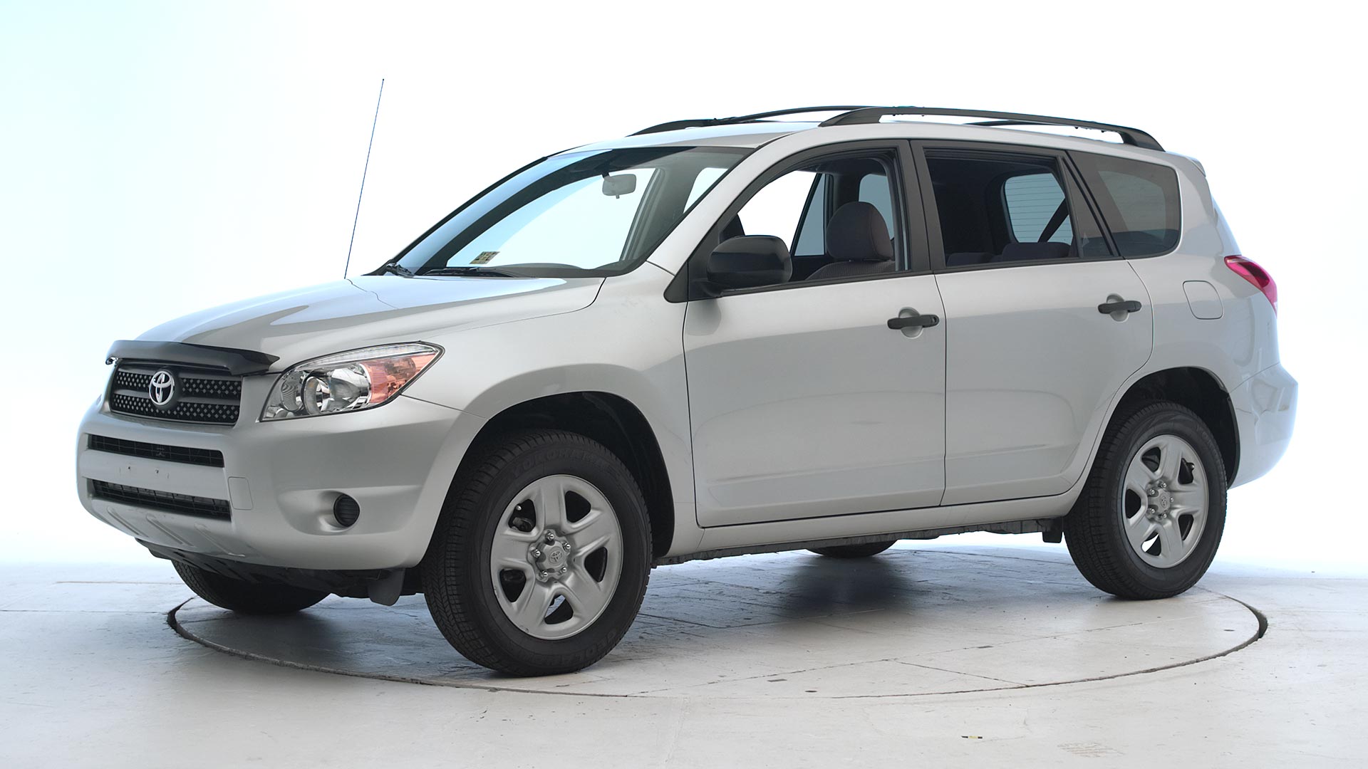 Toyota rav4 2008 год