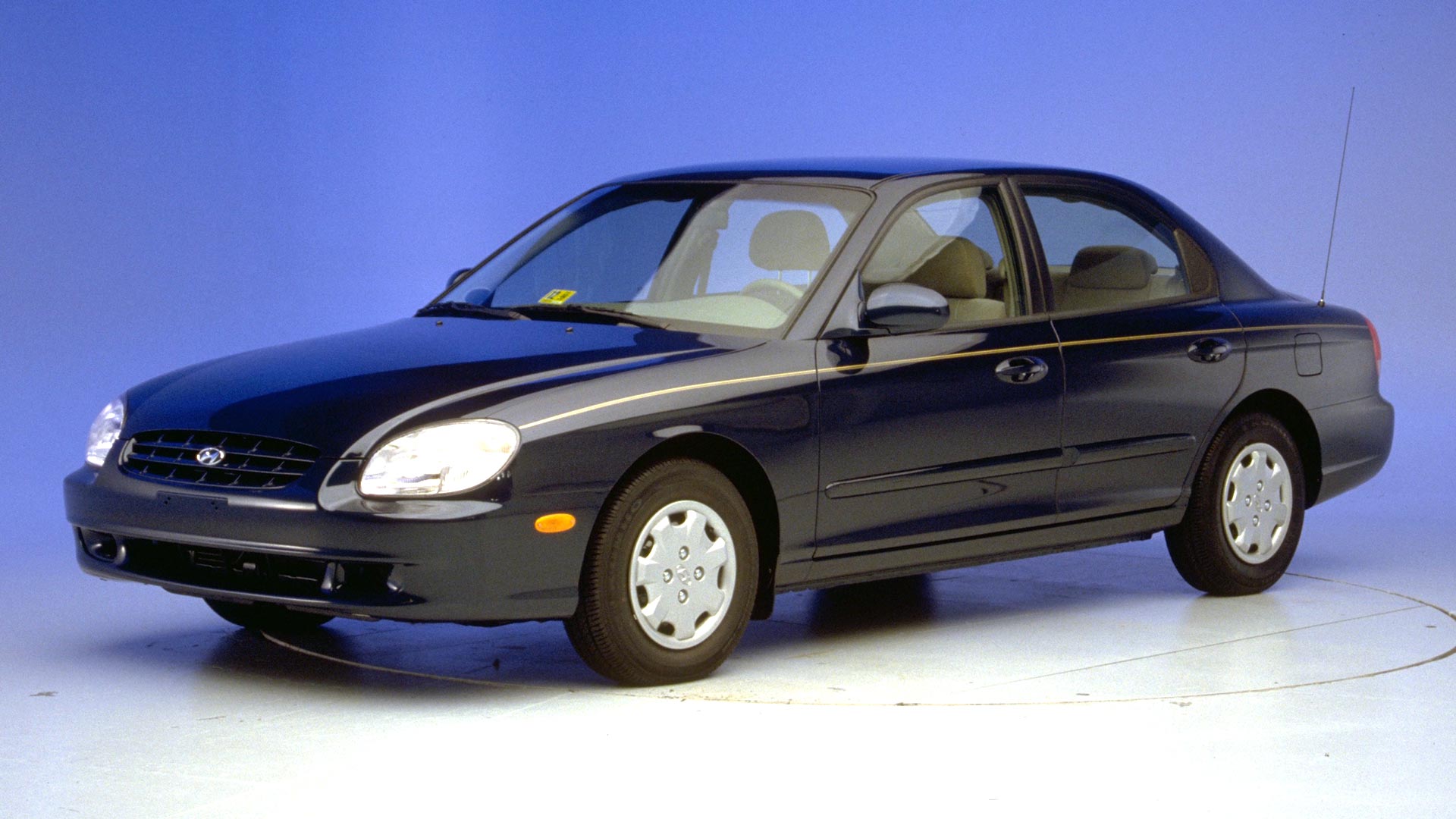 Старинная соната. Hyundai Sonata 1999. Hyundai Sonata EF 1999. Hyundai Sonata EF 1998. Hyundai модель Sonata 2001.