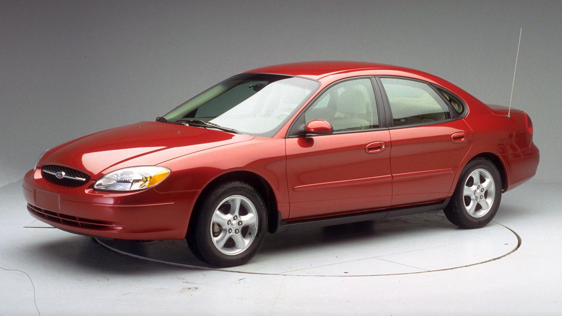 2000 Ford Taurus