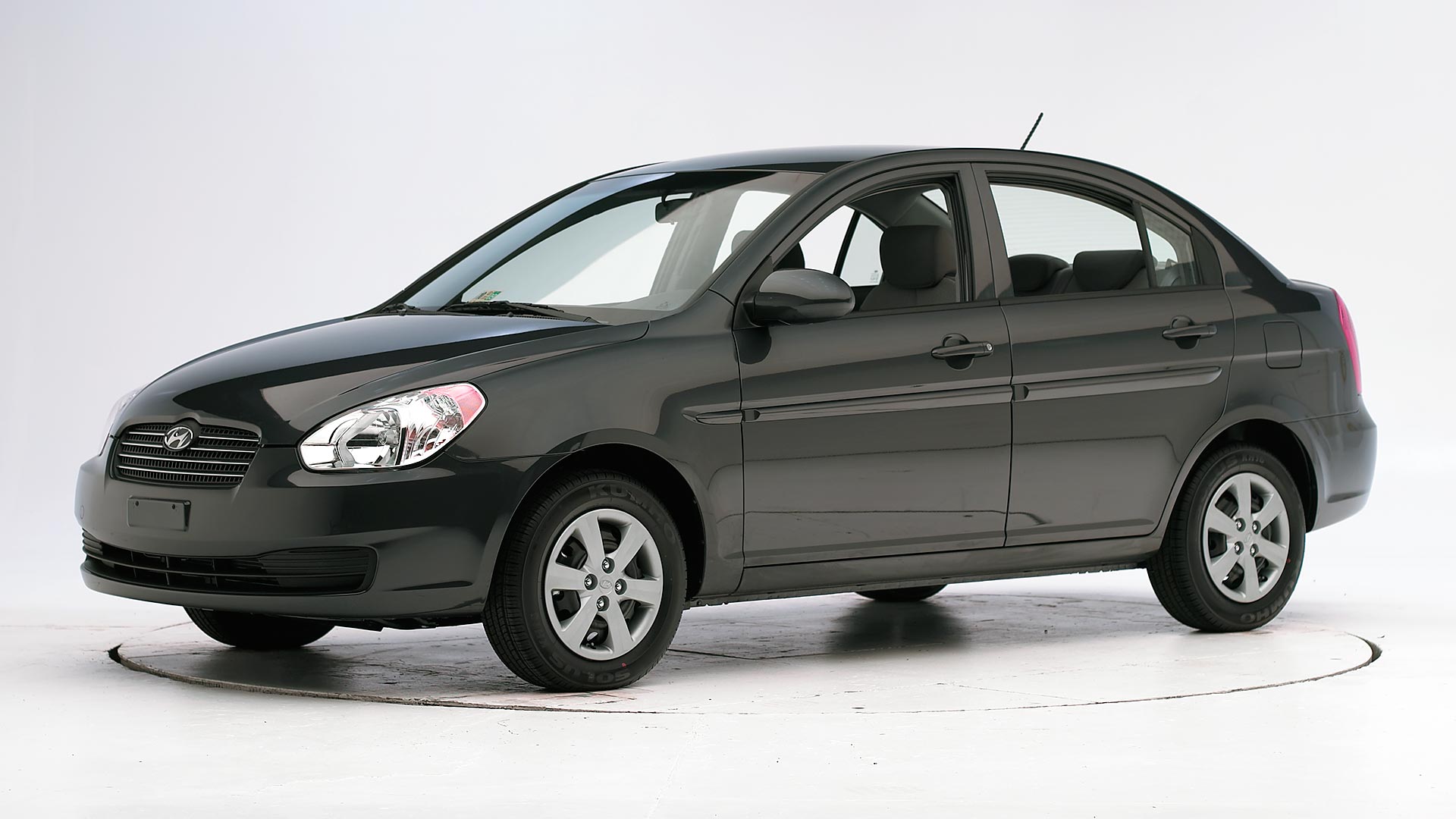 Hyundai accent модельный ряд