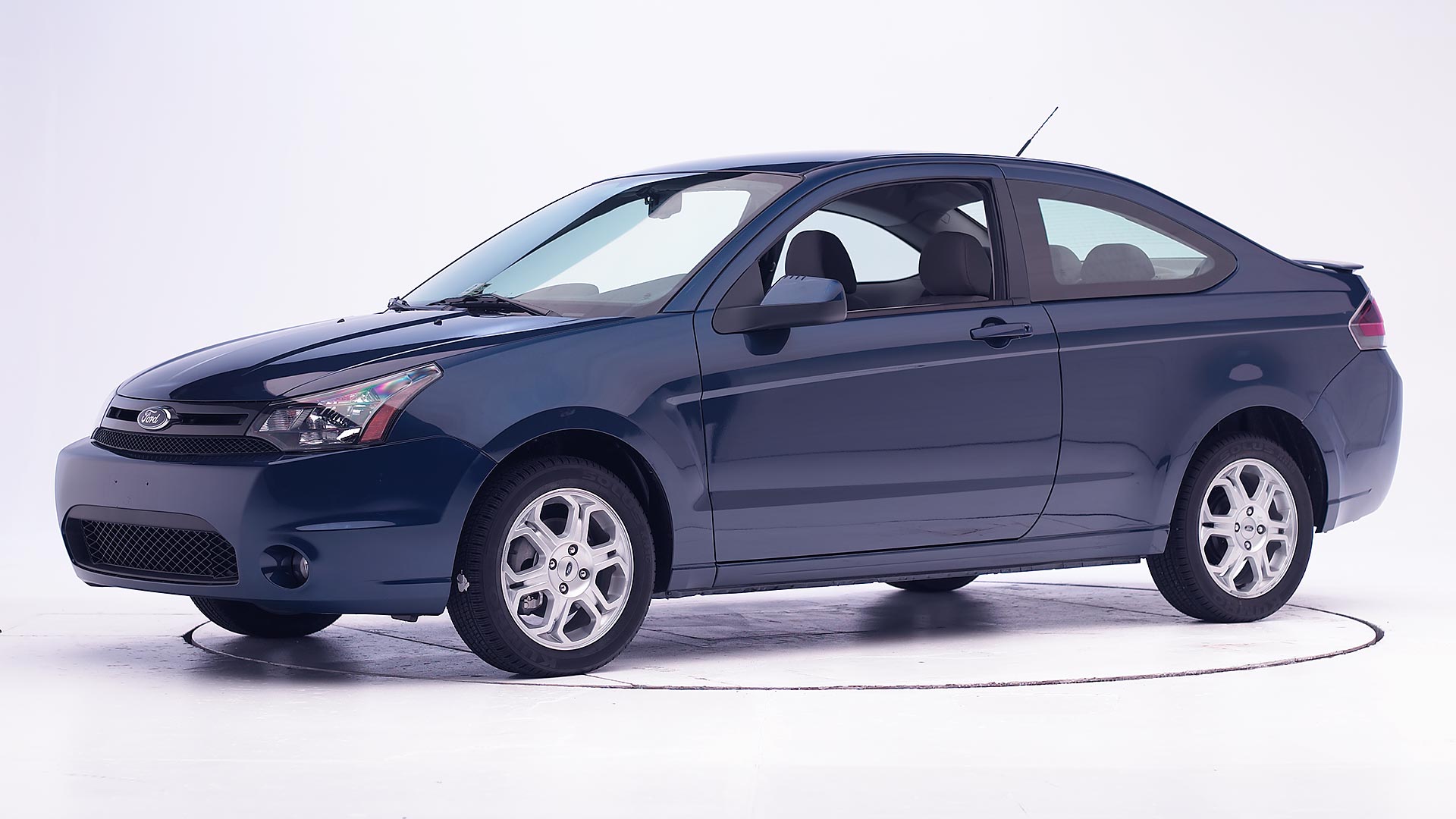 Ford focus 2 вес