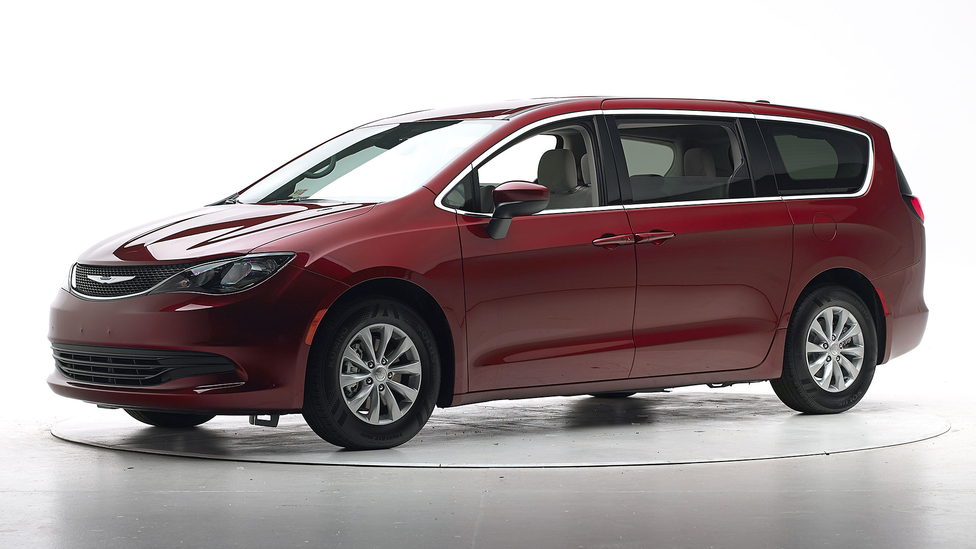 2017 chrysler pacifica van