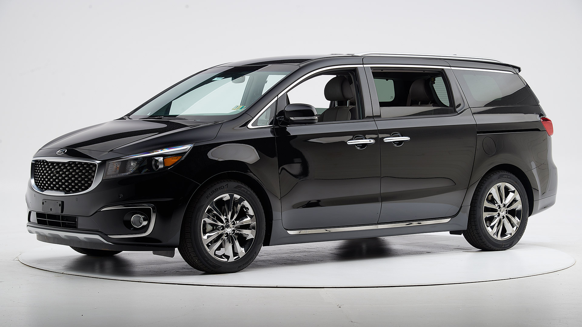 2019 kia minivan