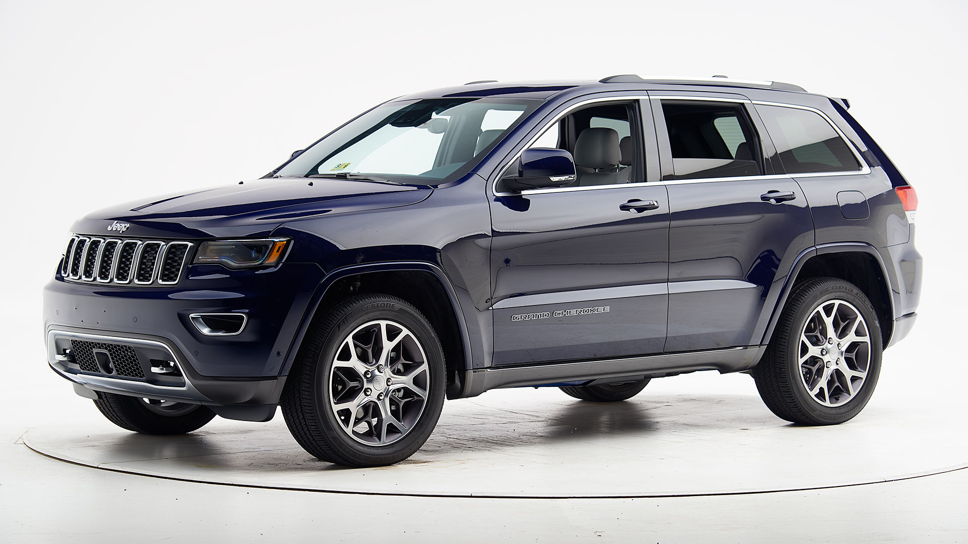 2019 jeep grand cherokee climate control