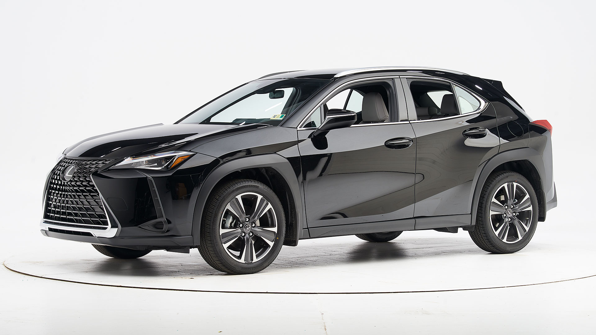 19 Lexus Ux