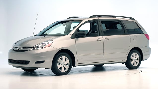 toyota van 2010