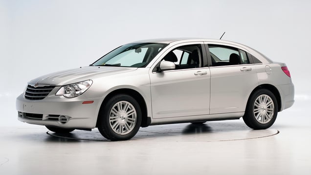 2009 Chrysler Sebring 4-door sedan