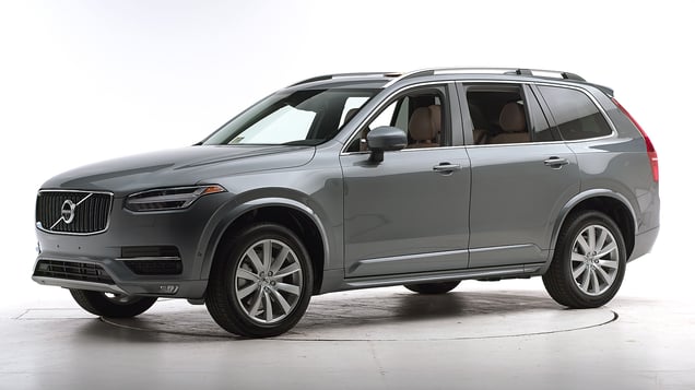 2018 volvo xc90 outlet baby in front seat