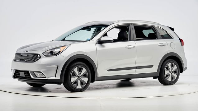 2021 kia niro plug deals in hybrid review