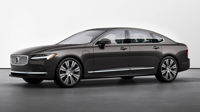 2023 Volvo S90 Recharge 4-door sedan