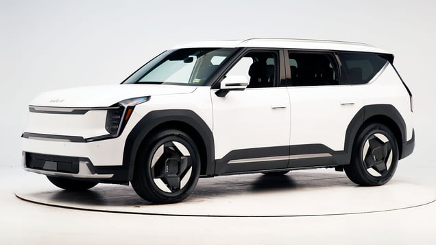 2025 Kia EV9 4-door SUV