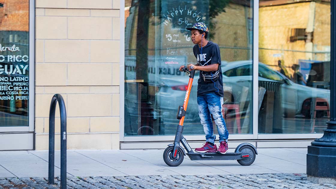 Low caps on e-scooter speeds encourage sidewalk riding
