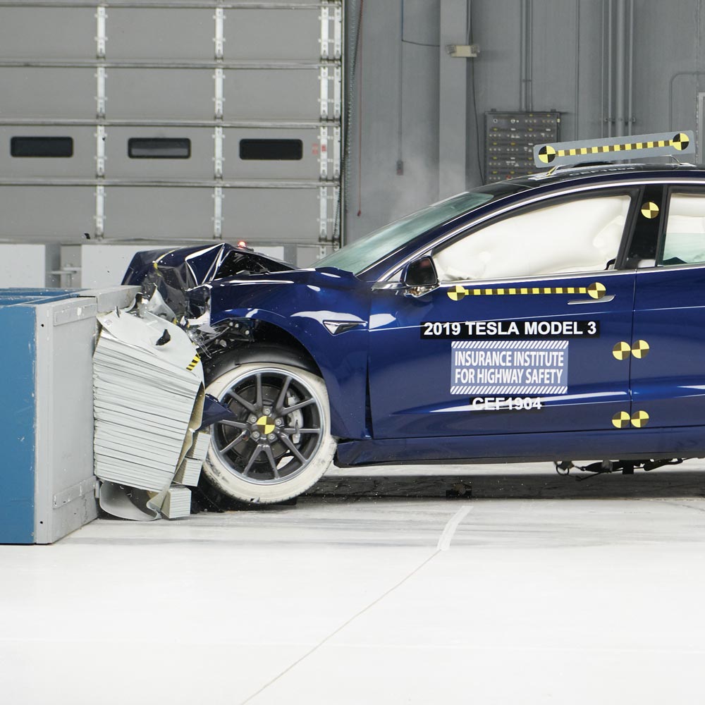 Choices expand for safety-conscious consumers, as 90 vehicles earn IIHS  awards